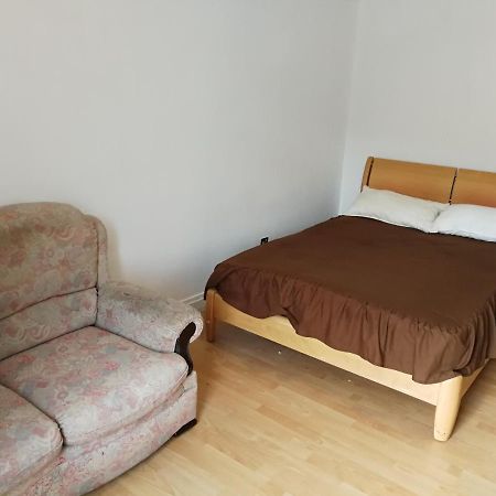 Budget Double Bedroom Near Glasgow City Centre And West End Esterno foto