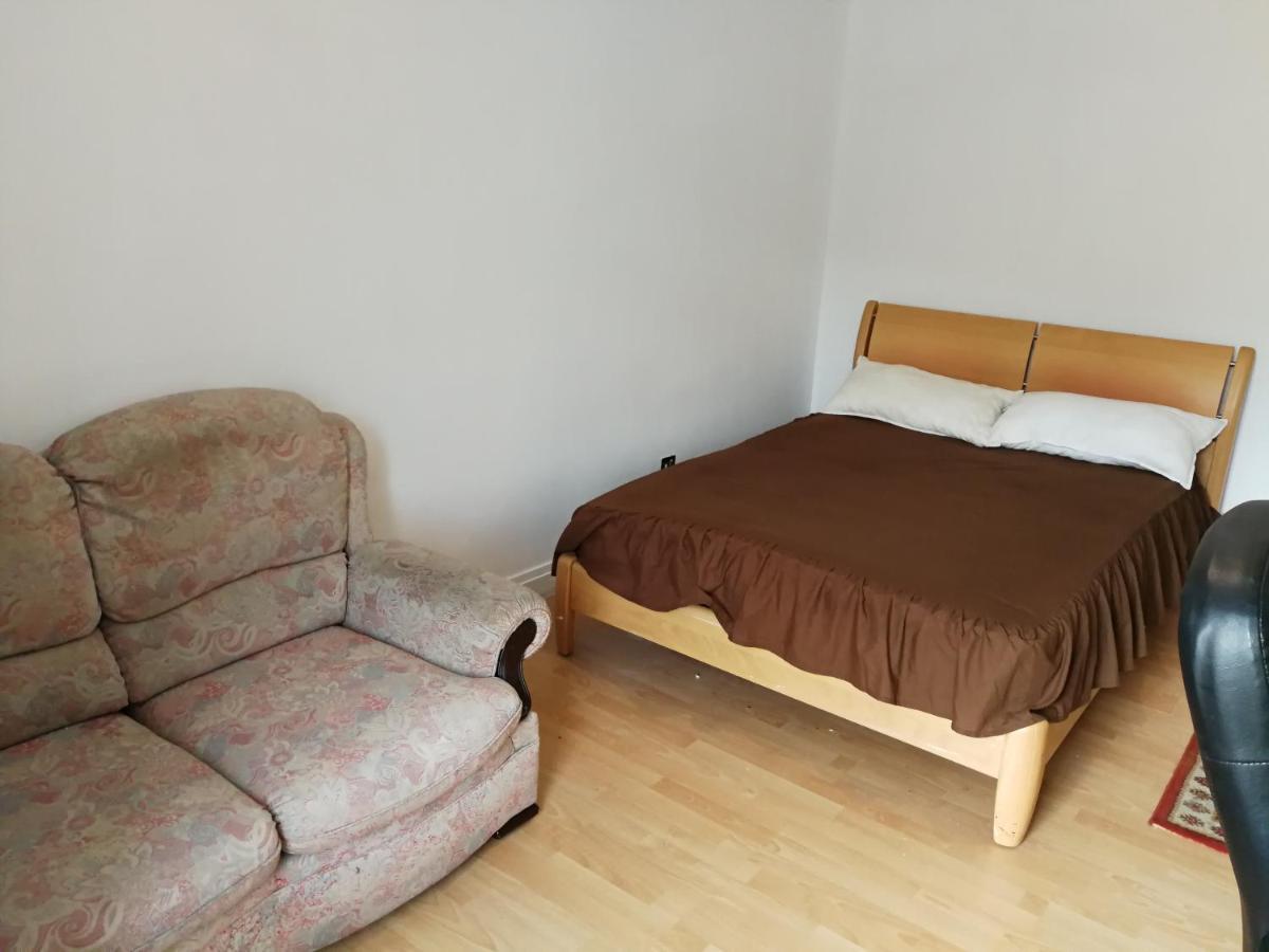 Budget Double Bedroom Near Glasgow City Centre And West End Esterno foto